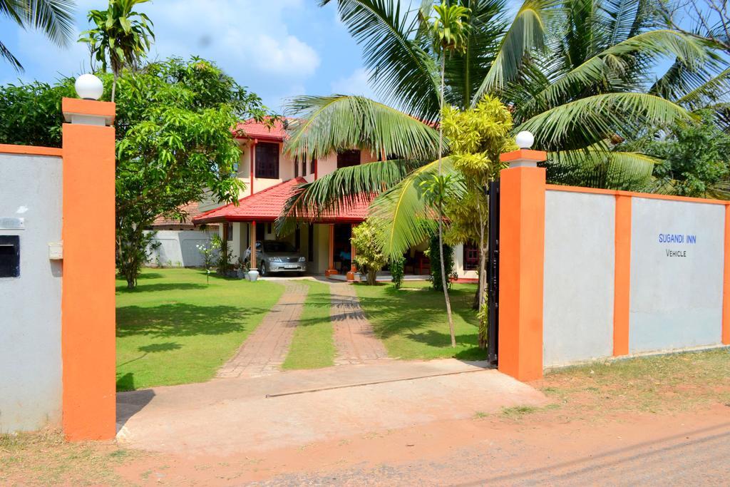 Sugandi Inn Kochchikade Exterior foto